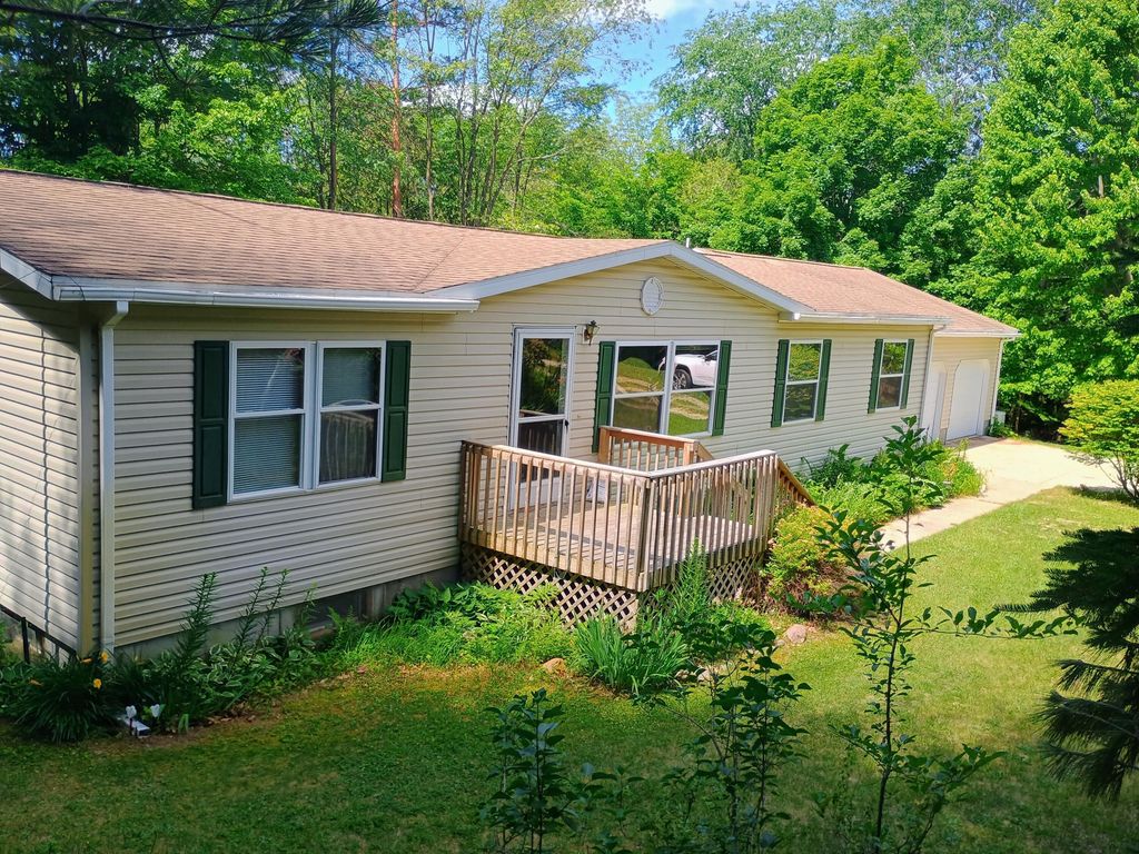 167 Mill Road, Millbrook township
