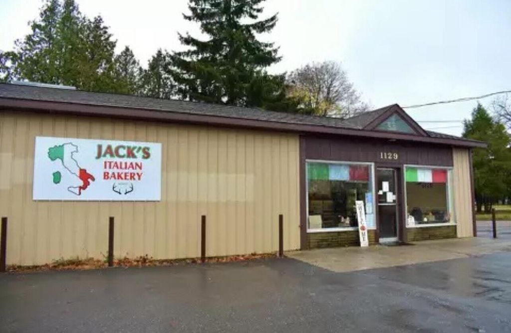 1129 N State Street, Big Rapids charter township