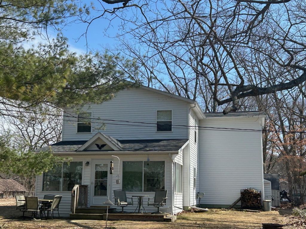 11035 1st Street, Morton township