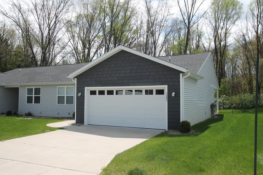 7241 Glendora Lane, Kalamazoo
