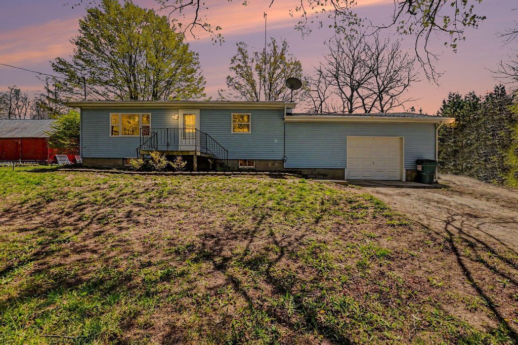 17845 7 Mile Road, Cedar township