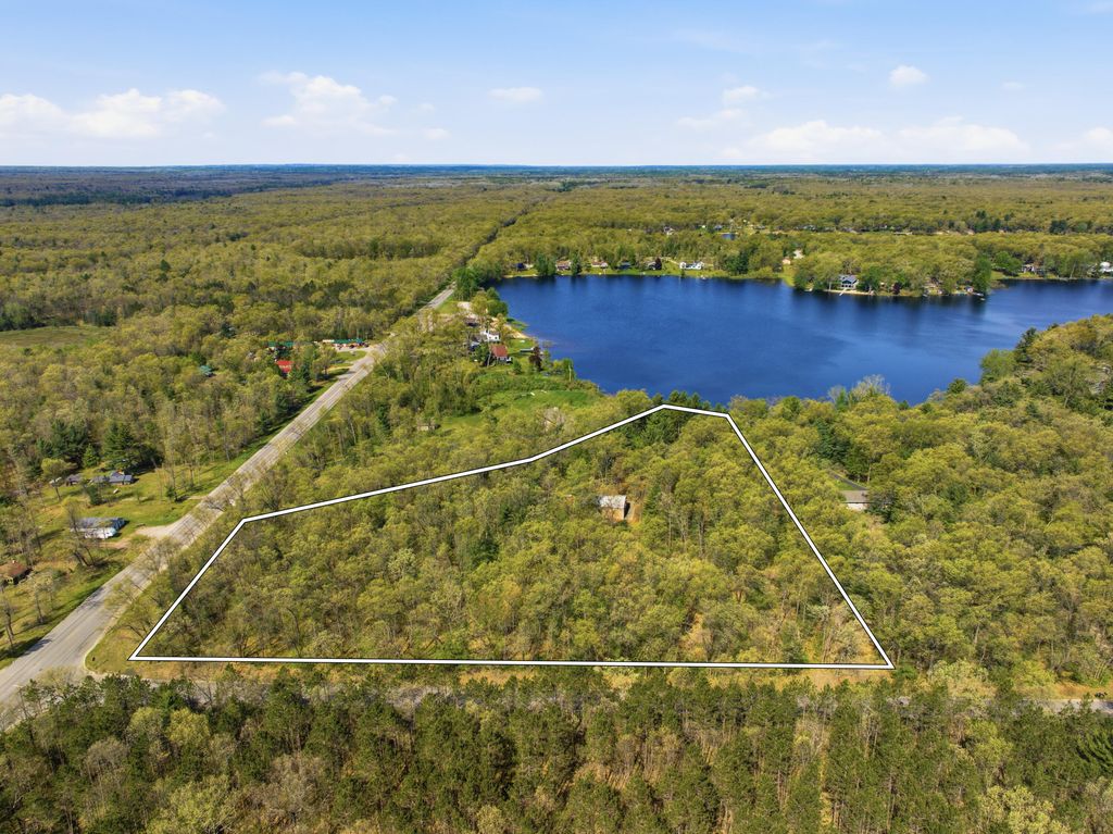 337 S Taylor Road, Branch township