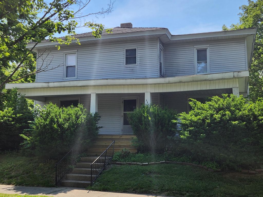 330 S Stewart Avenue, Big Rapids city