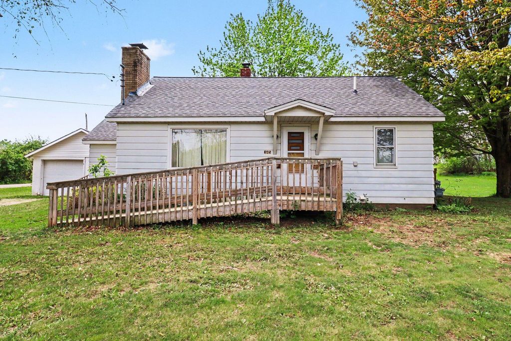345 W Church Avenue, Reed City