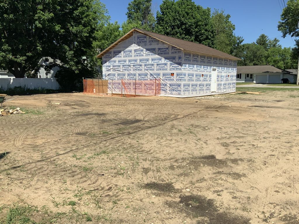 209 Lincoln Street, Luther village