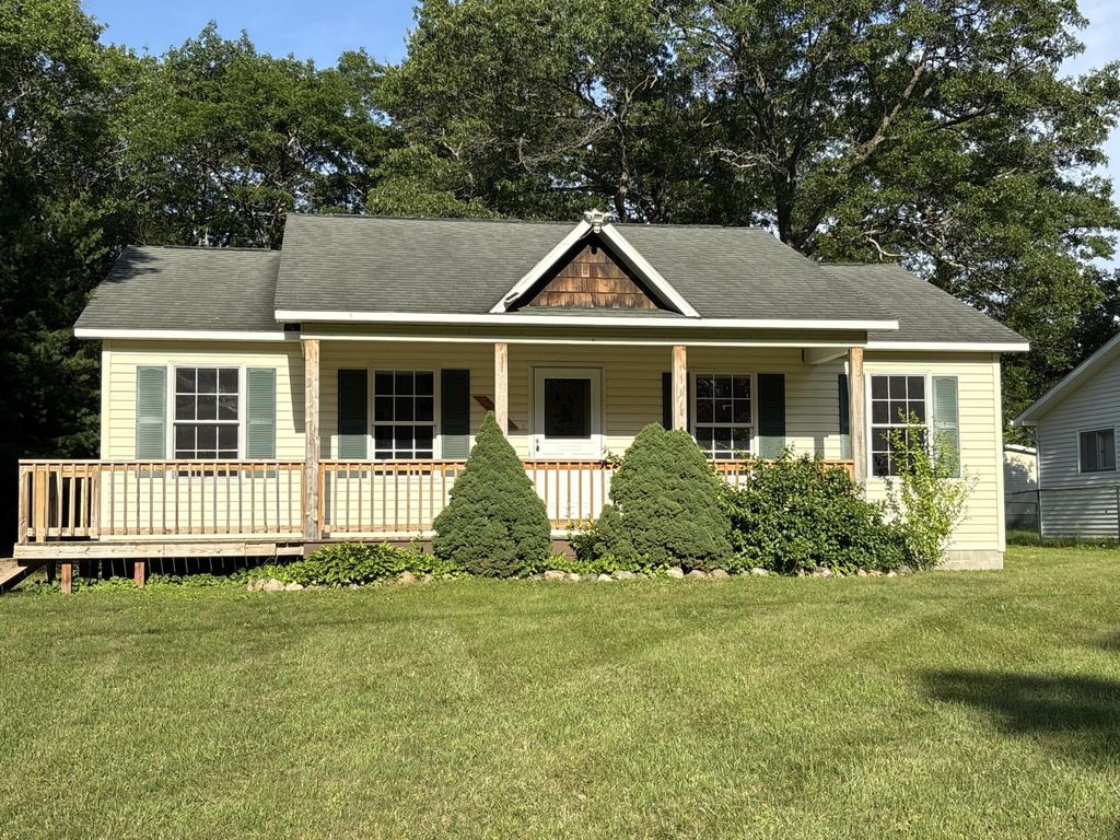 5520 Heather Street, Oscoda charter township