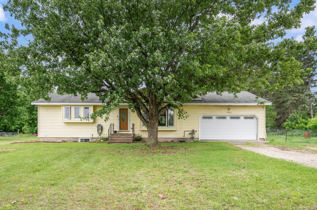 3522 S 37 Road, Selma township