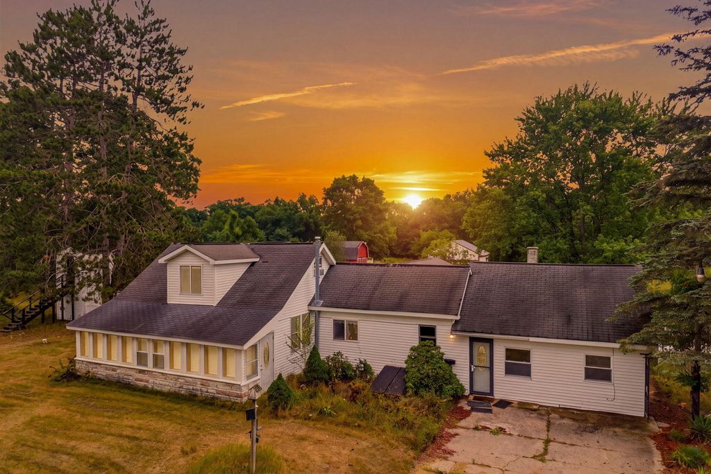 14160 New Millpond Road, Big Rapids charter township