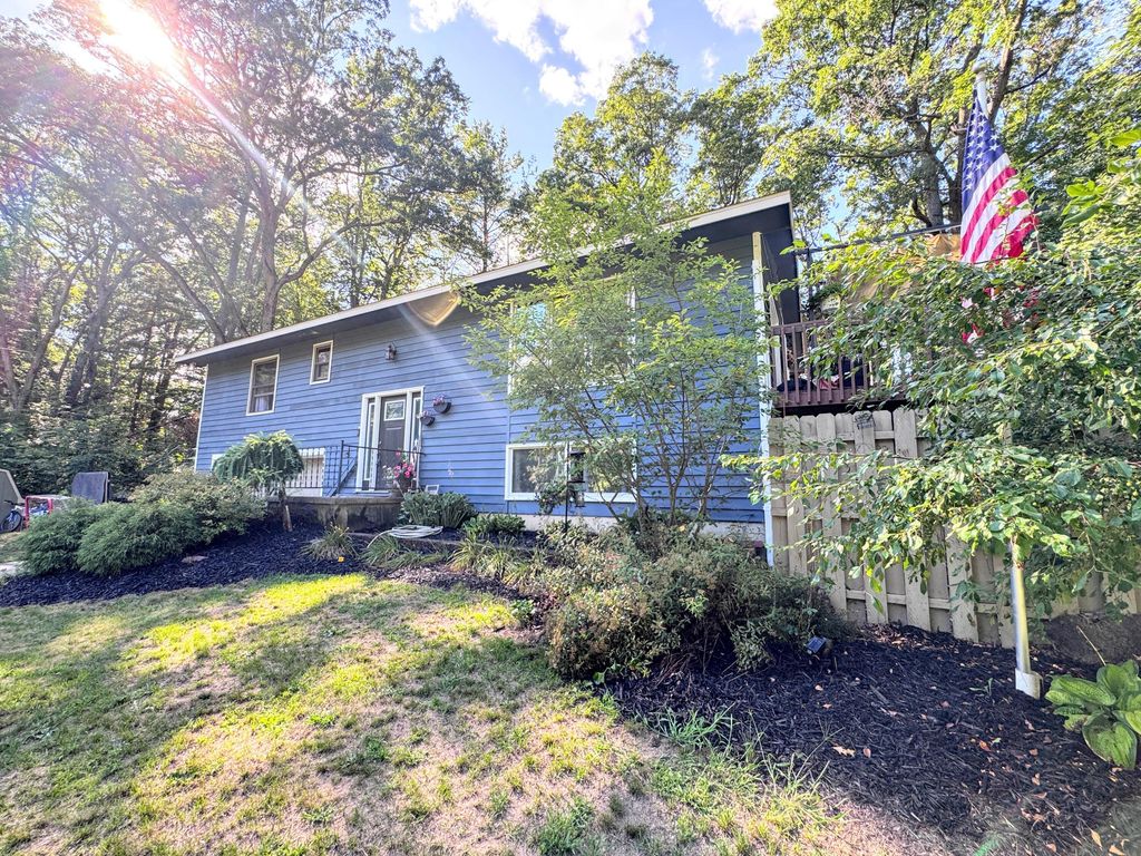 17400 Valley Drive, Big Rapids charter township