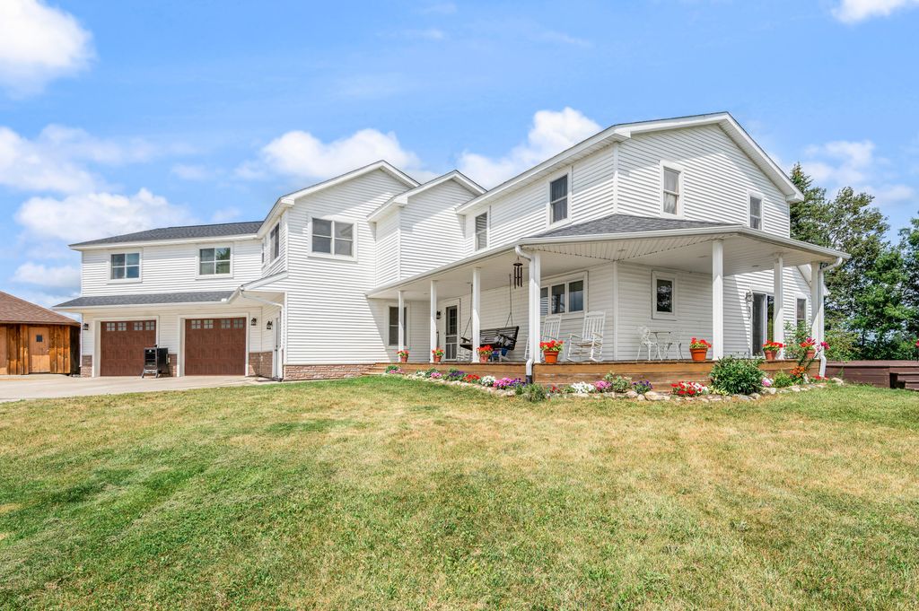22865 20 Mile Road, Burdell township