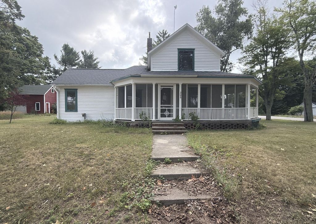 306 N Carland Street, Marion township