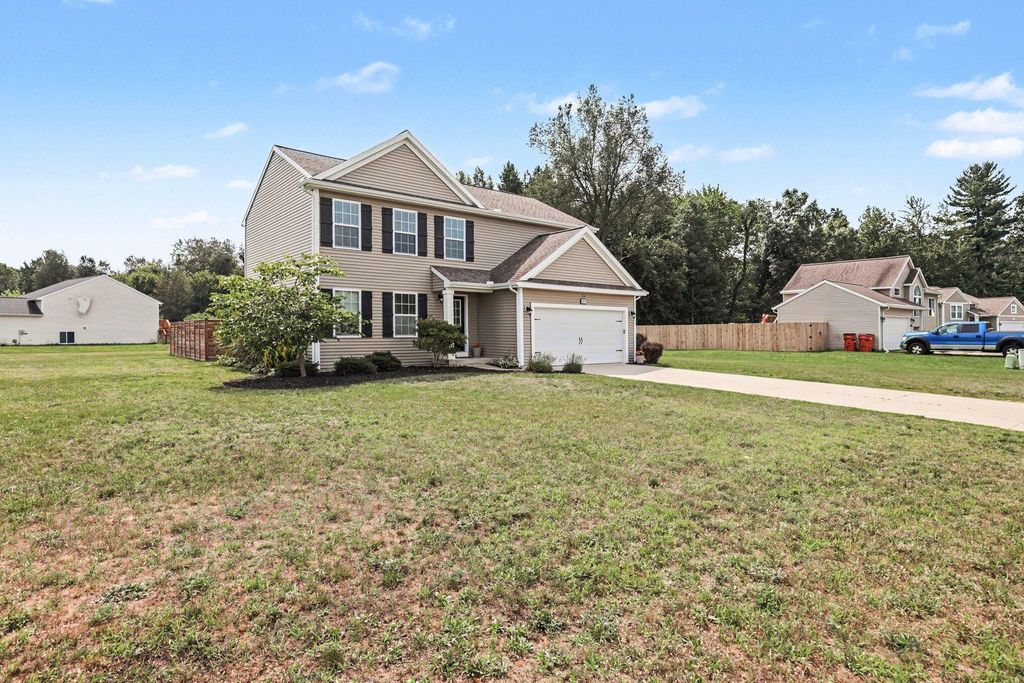 6219 Summer Ridge Court, Eureka township