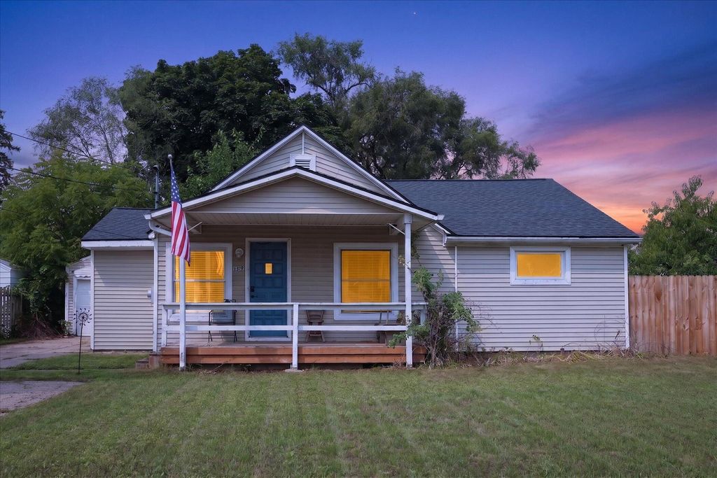 3519 Raven Avenue Sw, Wyoming city