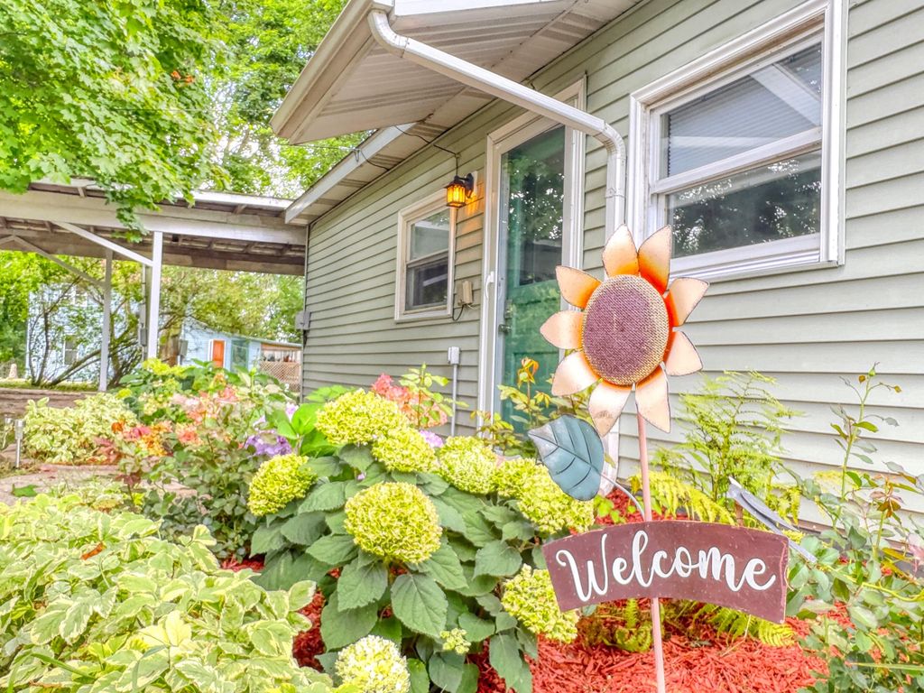 10724 Cutler Street, Chippewa township