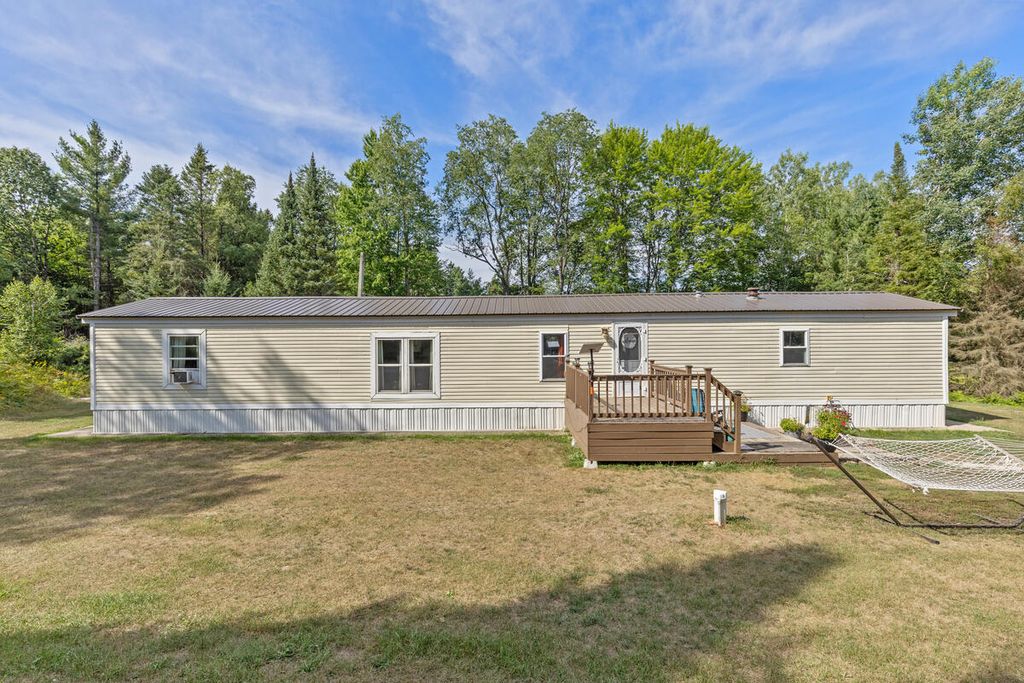 11847 E 7 Mile Road, Dover township