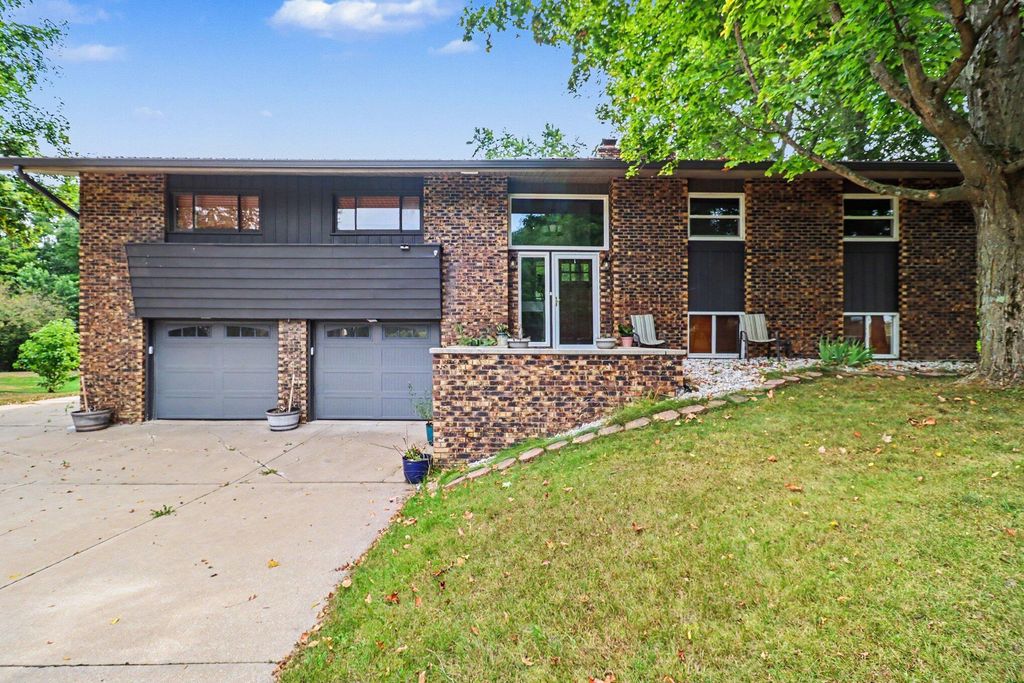 14160 Oak Hollow Drive, Big Rapids charter township