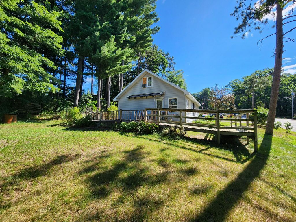 347 W Foss Avenue, Lincoln township