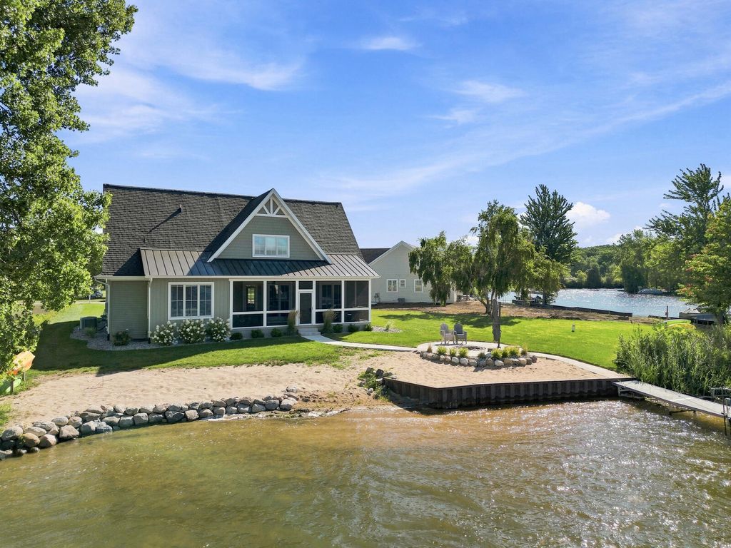 1019 Peninsula Drive, Unknown City