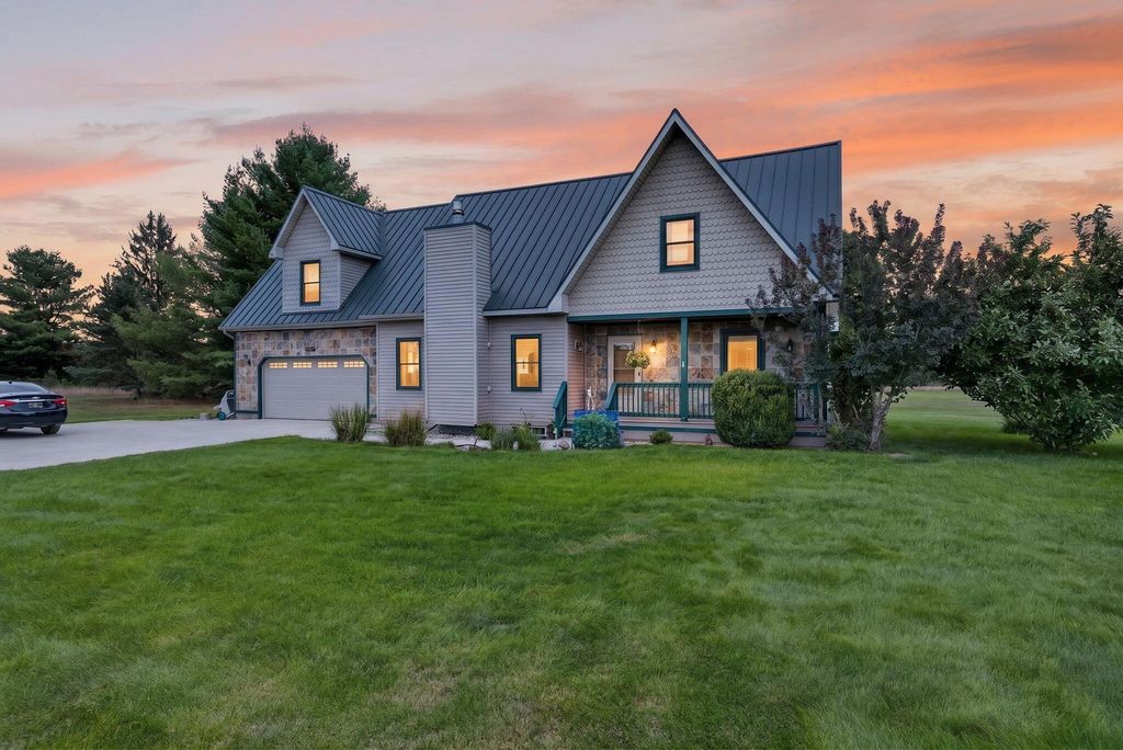 7700 Red Fox Road Unit: 39, Morton township