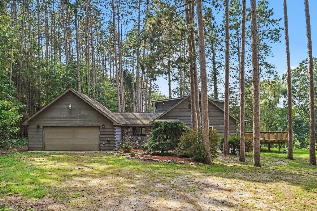 6404 Shearer Road, Greenville