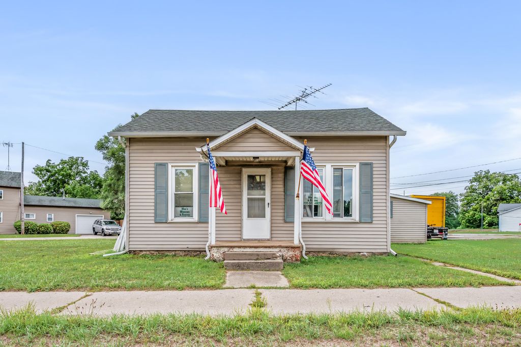 1103 N State Street, Big Rapids city