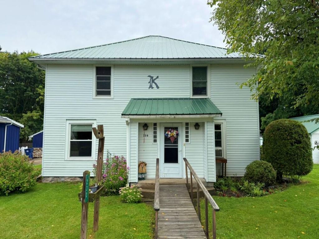 230 W Church Street, Wheatland township