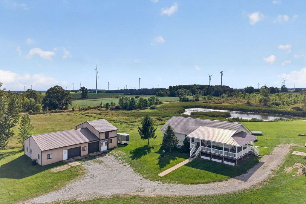 4085 N Whiteville Road N, Rosebush