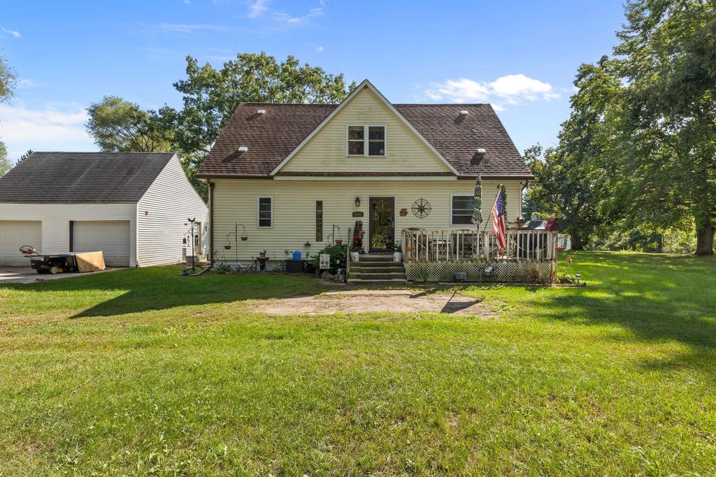 6054 E Almy Road, Vestaburg