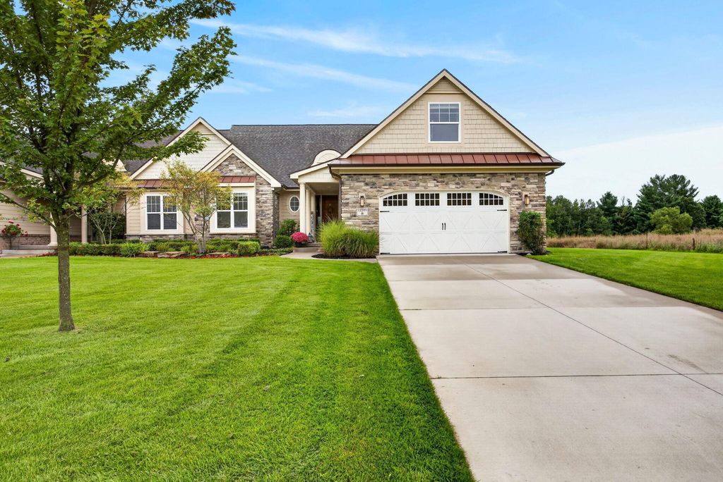 12209 Tullymore Drive Unit: #35, Stanwood