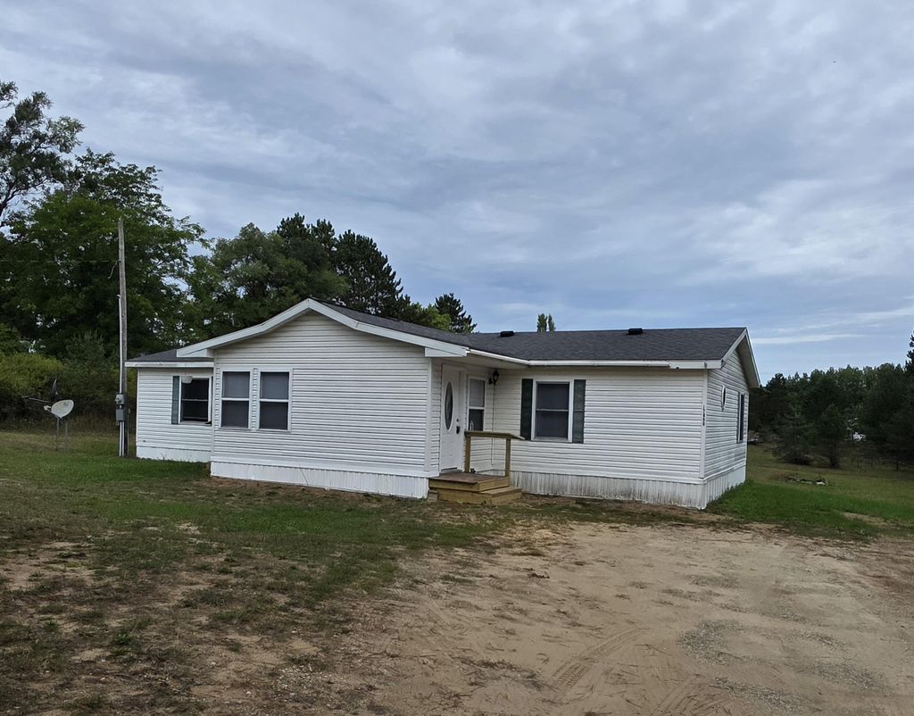 17890 3 Mile Rd, Hersey