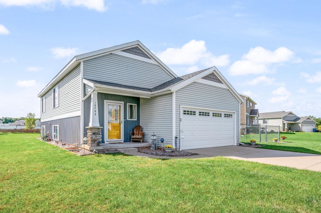 13793 E Harmony Court, Sparta