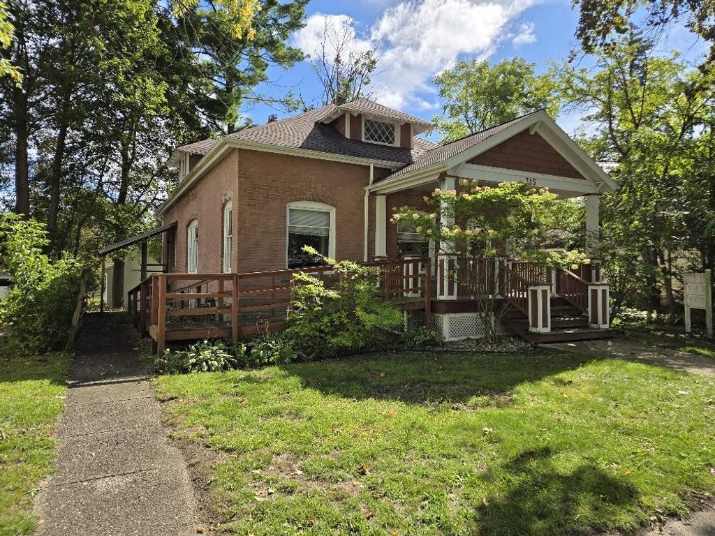 315 Ives Avenue, Big Rapids