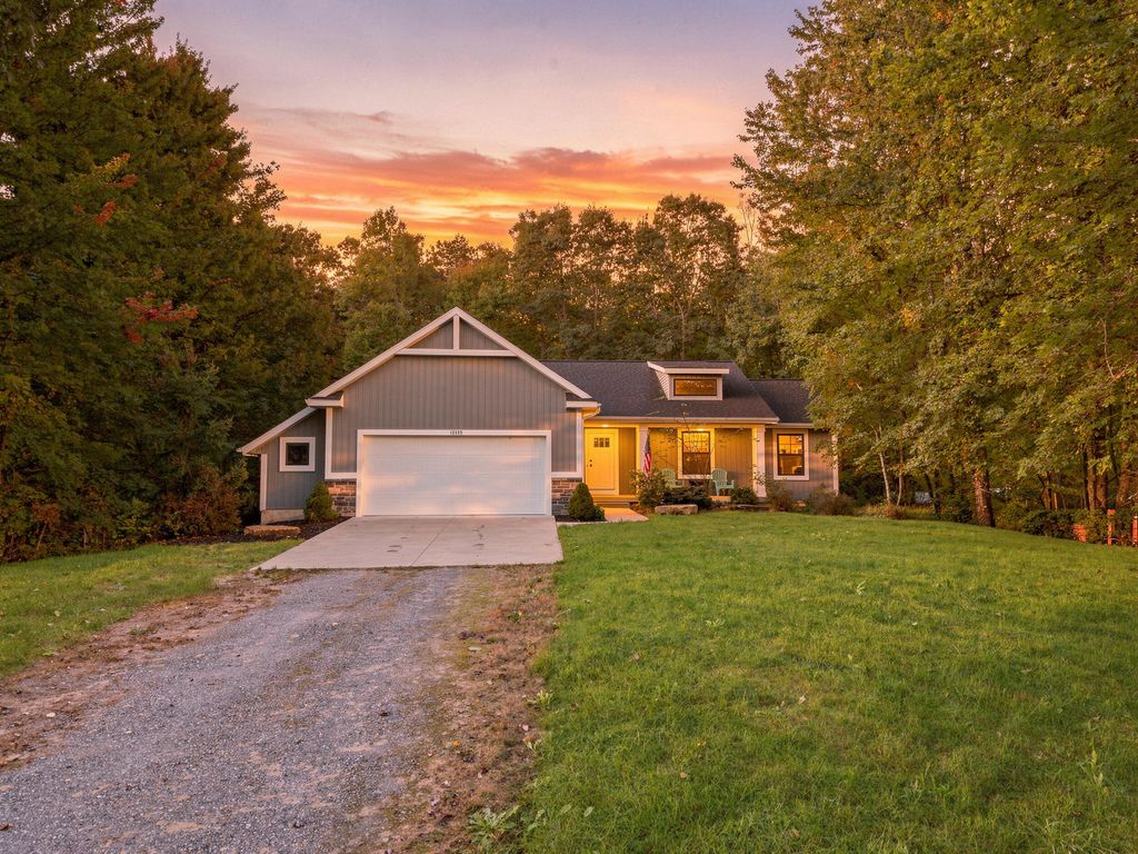 12480 144th Avenue, Grand Haven