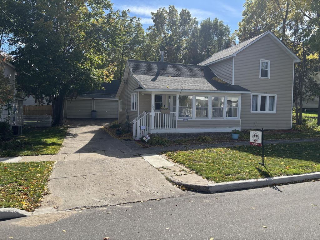 123 W Todd Avenue, Reed City