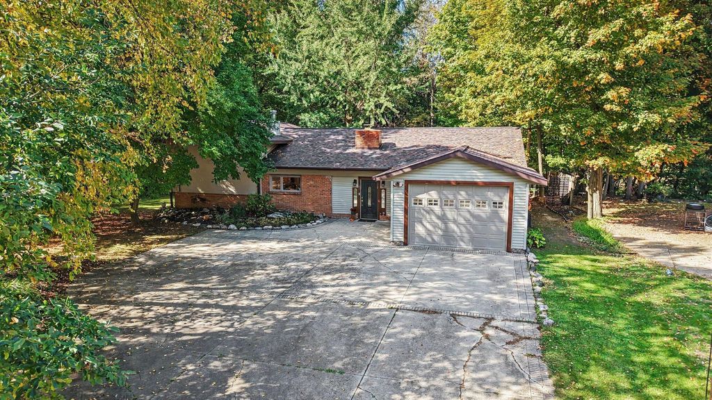 407 Vista Lane, Fremont
