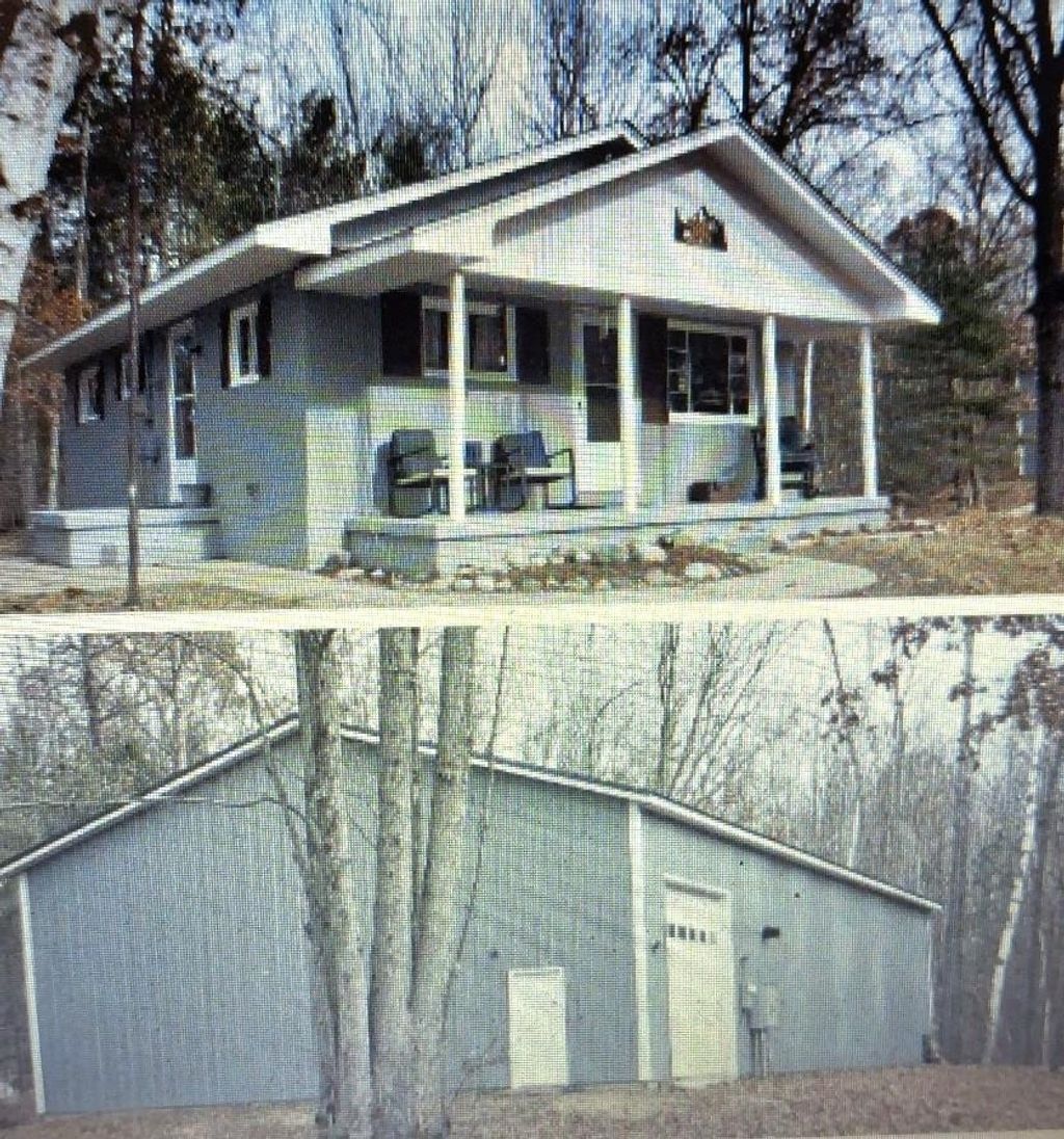 6114 Indian Lake Dr, Gladwin township