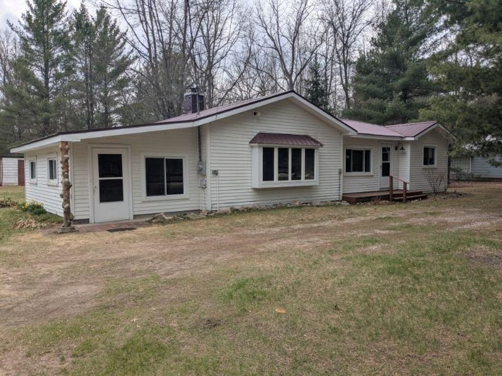 7291 Blue Ox Trl, Plainfield township