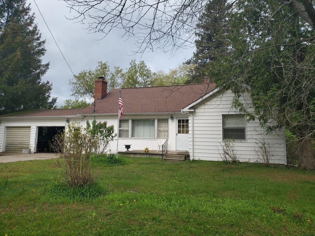 205 Highland, West Branch