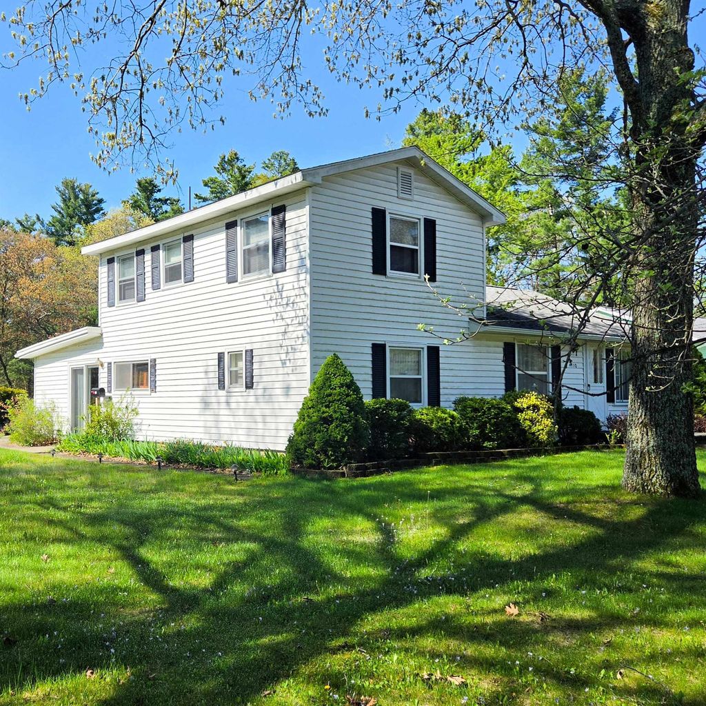 4710 Mackenzie, Au Sable charter township
