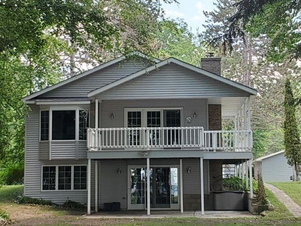 200 Mcdonald, Markey township