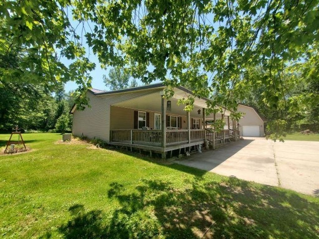 965 Saganing, Gibson township