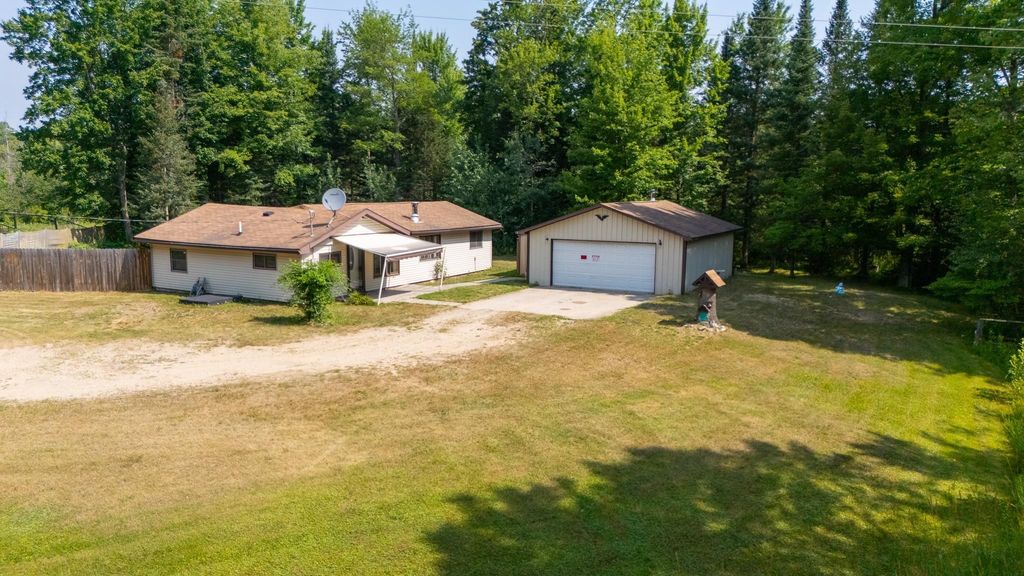 9230 Monroe, Freeman township