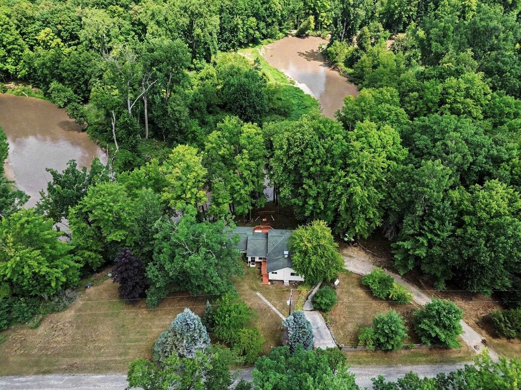 1620 N Michigan, Arenac township