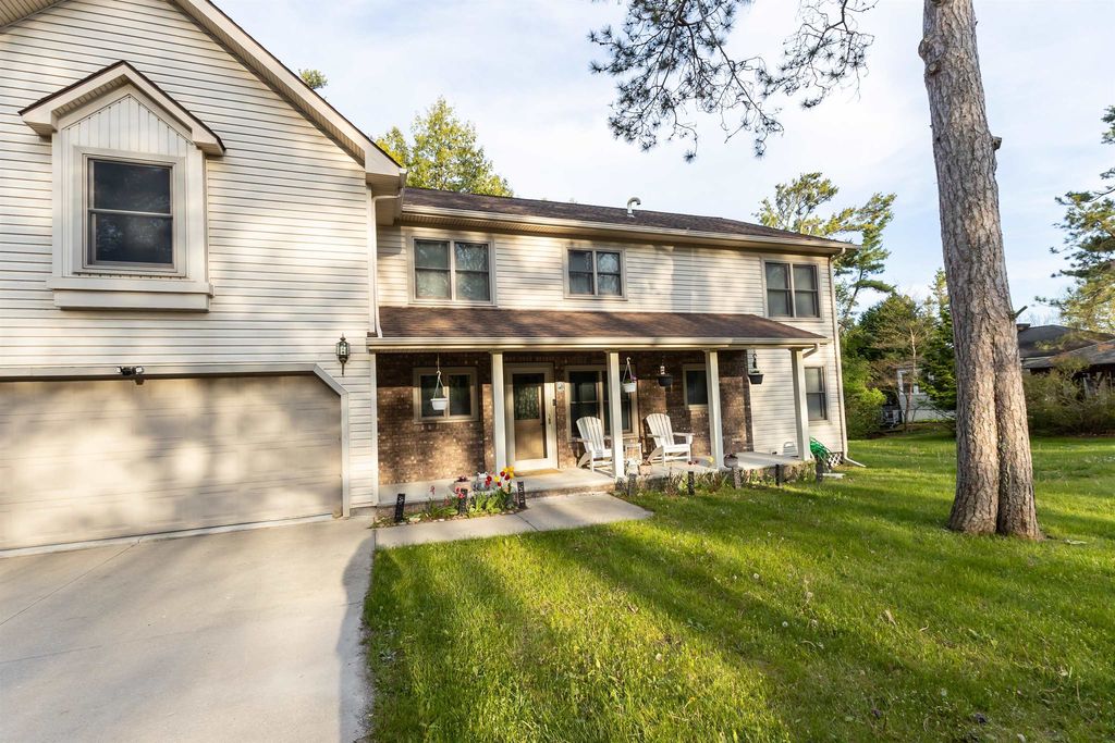 1057 Crescent, Harrisville township