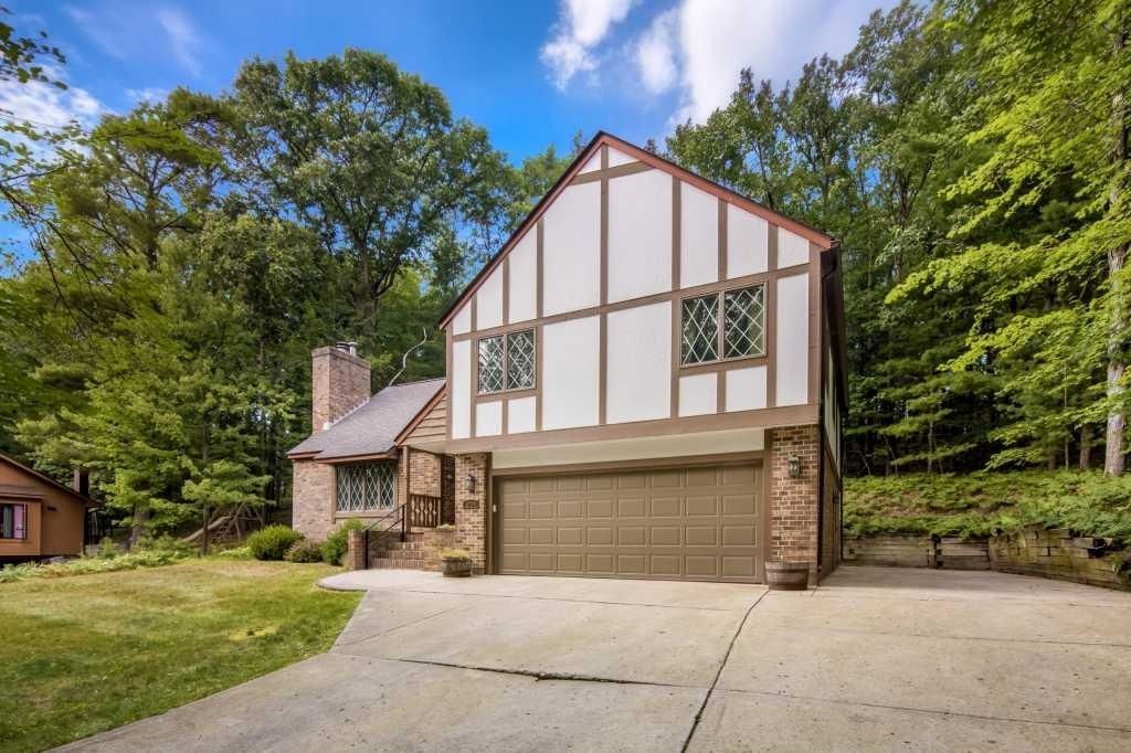 3706 Holiday Village, East Bay township