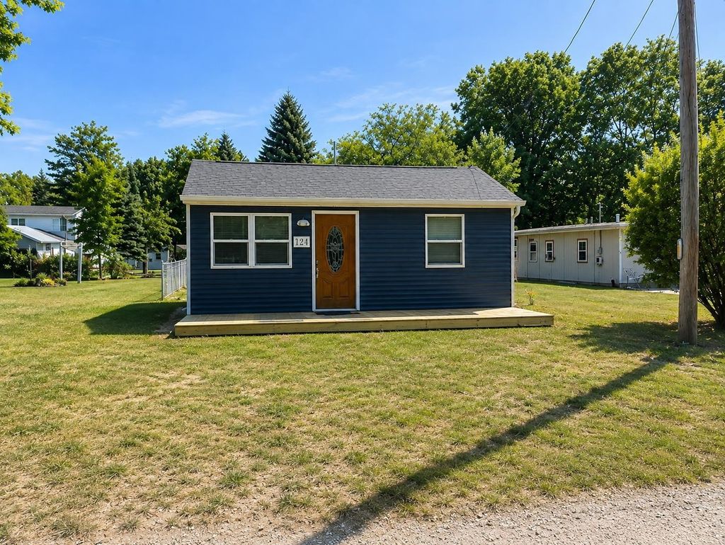 124 N Wheeler, Oscoda charter township
