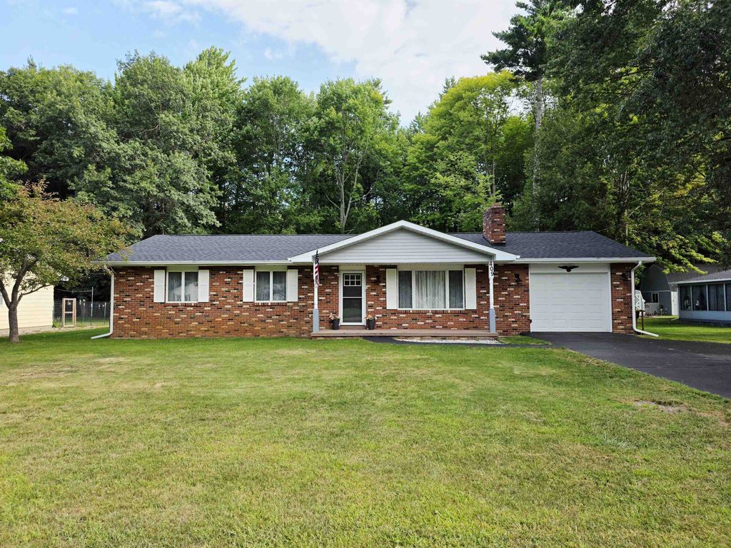 409 Airport Rd, Unknown City