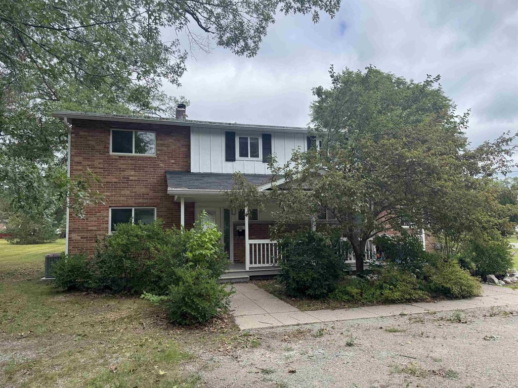 9316 Maryland, Oscoda charter township