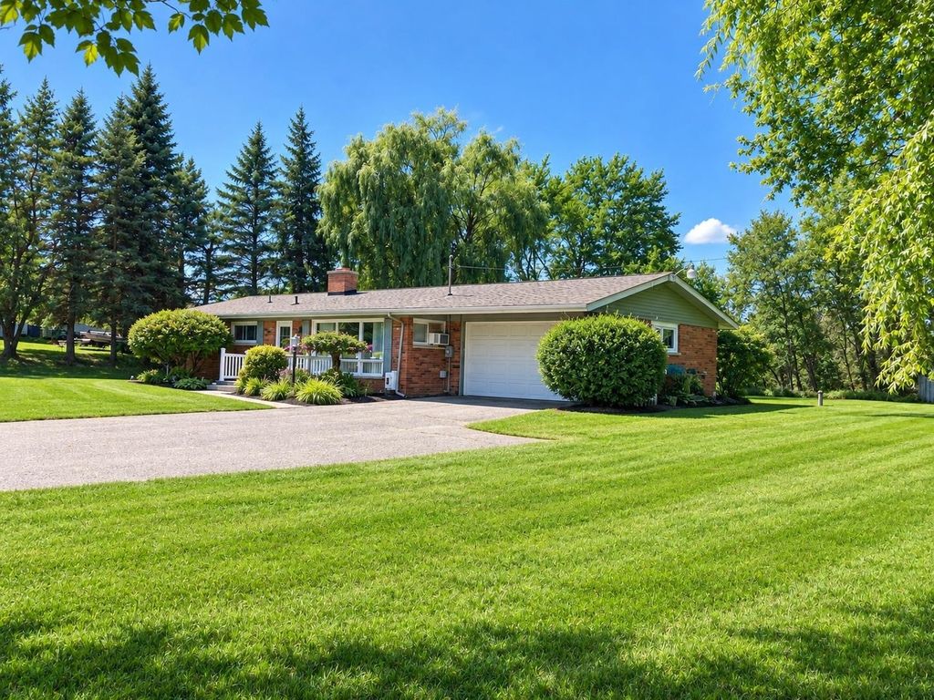 111 Minzer, West Branch