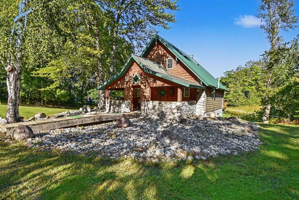 3123 Lakeshore Dr, Glennie